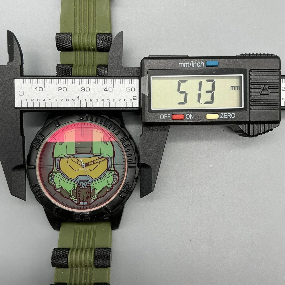Accutime Halo 5 Guardians Mens Watch 51mm Helmet Green Silicone New Battery